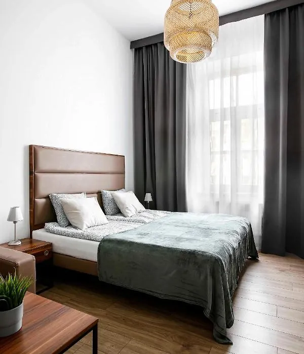 Charming Apartment, Wawel & Old Town Krakow II-1